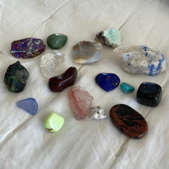 Lot of small stones / minerals - Picture 1 of 1